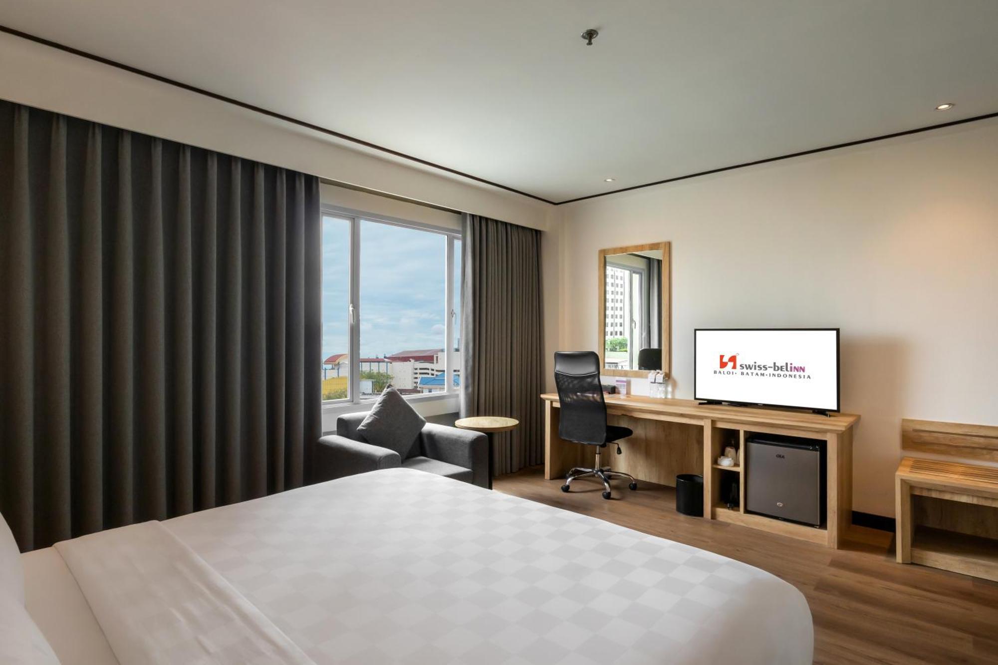 Swiss-Belinn Baloi Batam Nagoya Exteriör bild