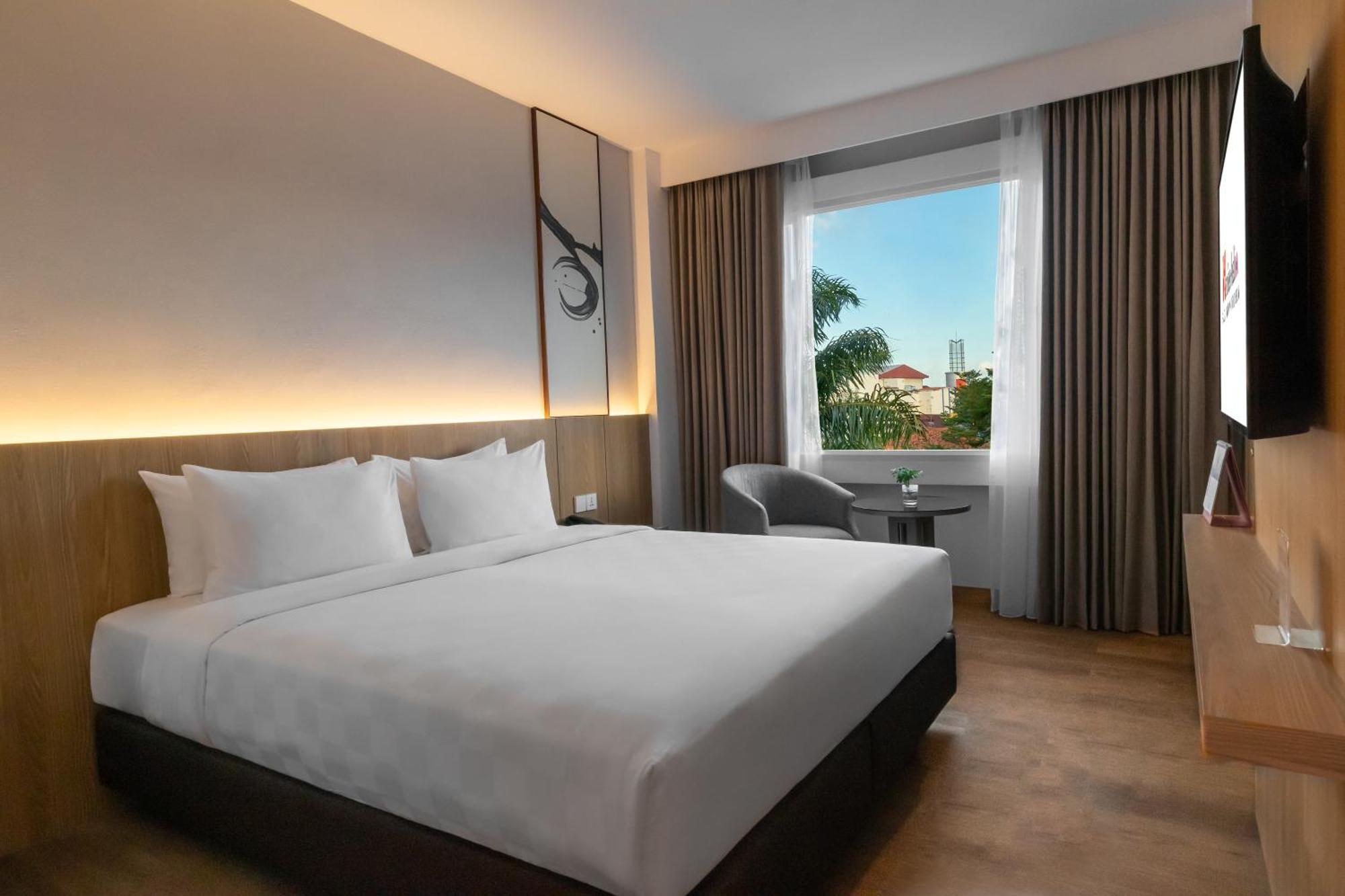 Swiss-Belinn Baloi Batam Nagoya Exteriör bild